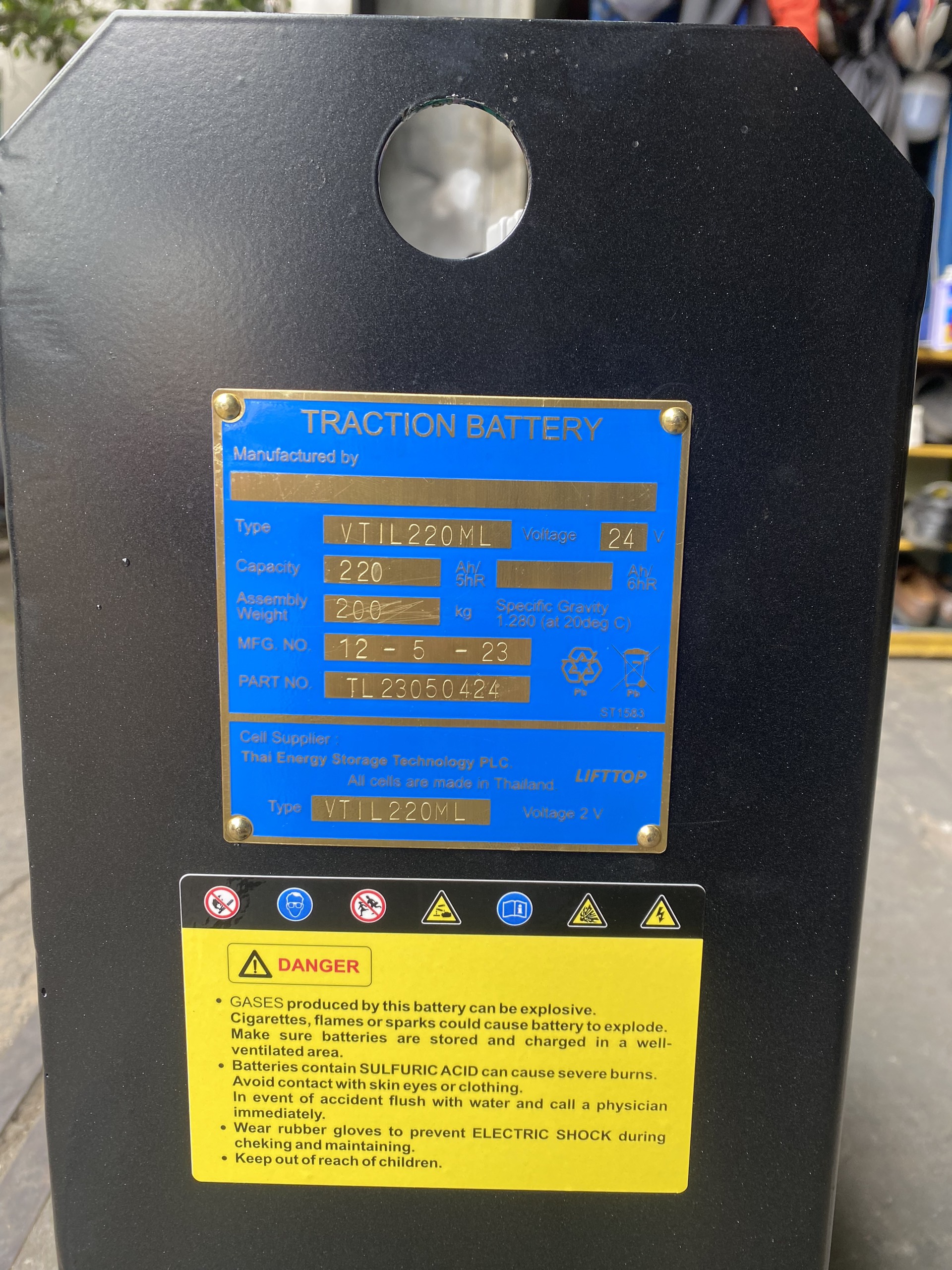 Ắc quy xe nâng LIFTTOP 24V - VTIL220ML (220Ah) - Ảnh 3